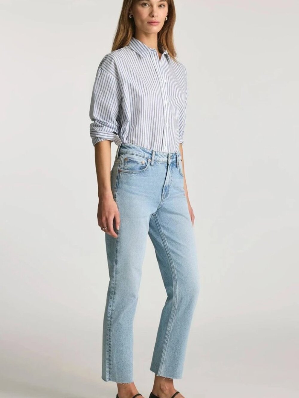 Mavi NetWork Light Wash Straight Leg Jeans – Size 27
